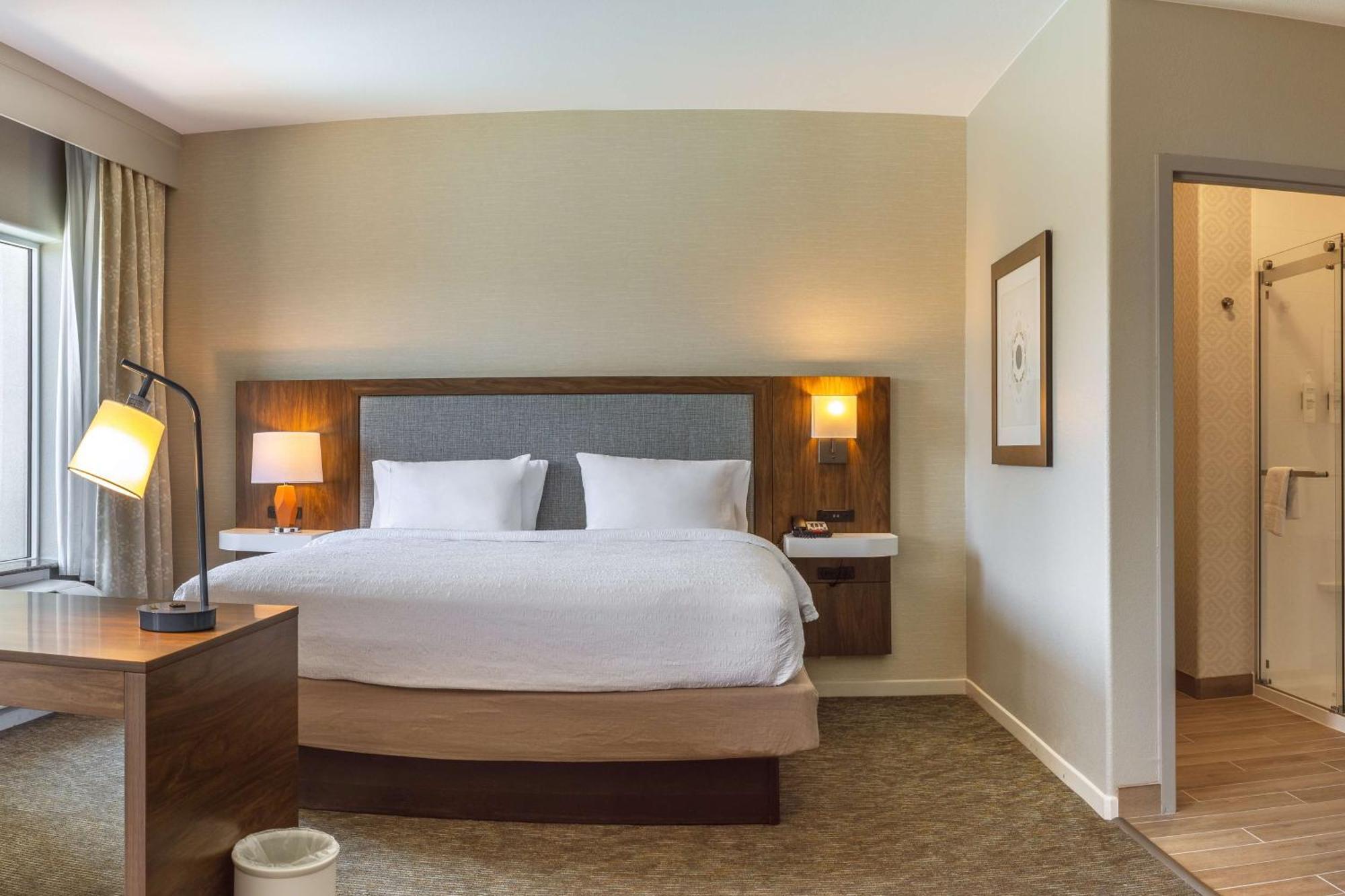 Hampton & Hotel Boerne